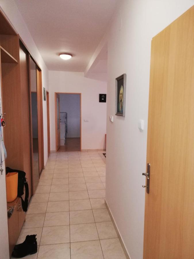 Plne Vybaveny Apartman Polni 1299 Apartment Kojetin Exterior photo